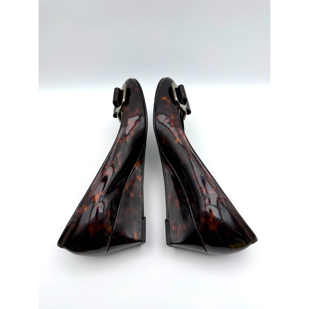 Stuart Weitzman Patent Leather Tortoise Bow Wedge Pumps Women's Size 9 M - Picture 6 of 10
